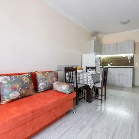 Laundry And Free Parking 1bdr Od Apartment Slantschew brjag